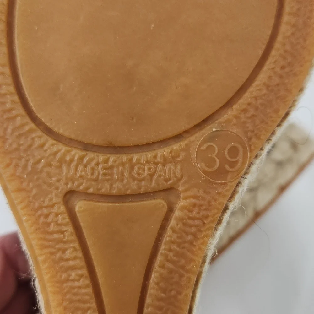 El Capote‎ Wedge Espadrille